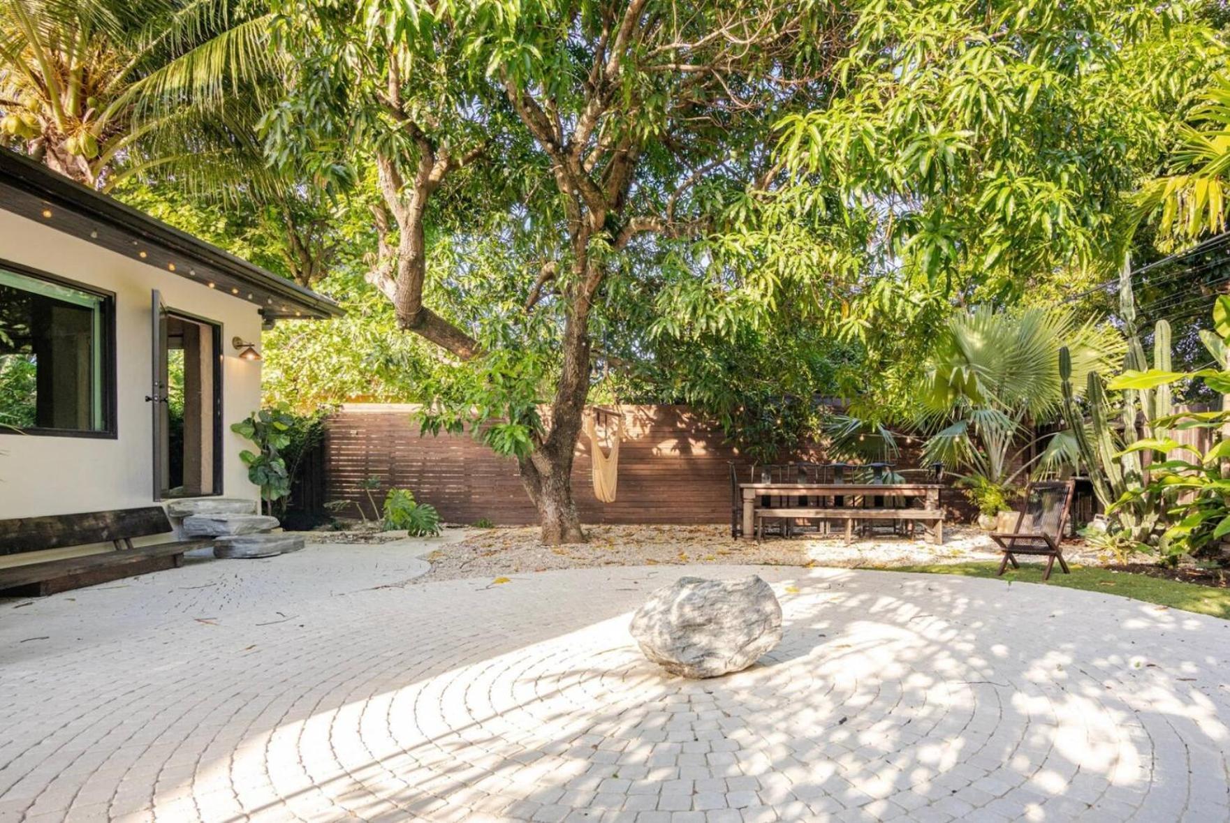 Casa Ishi At Lumicollection Villa Miami Luaran gambar